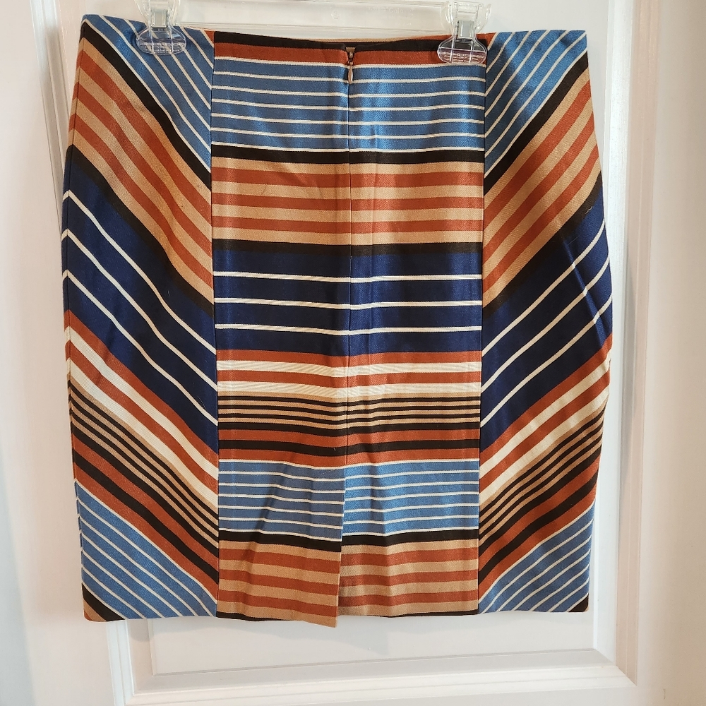 J McLaughlin skirt size 12 - Picture 2 of 5